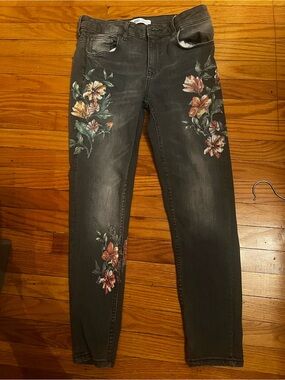 Zara Charcoal Skinny Jeans with Floral Print
